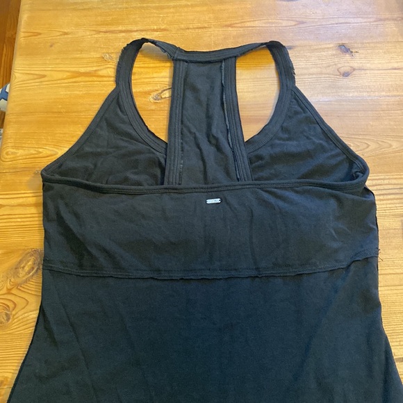 Alo Coolfit Yoga Top - Picture 2 of 2